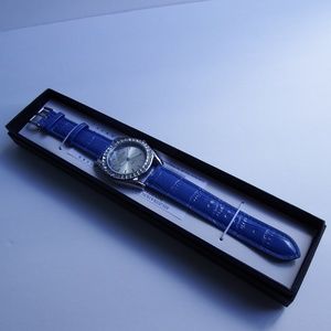 NIB Manhattan by Croton Crystal Leather Watch